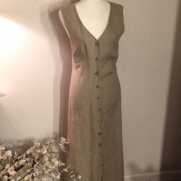 Carole Little Dresses & Skirts - 100% linen dress from Carole Little